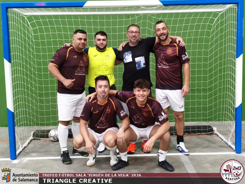 Equipo de F�tbol Sala: TRIANGLE CREATIVE
